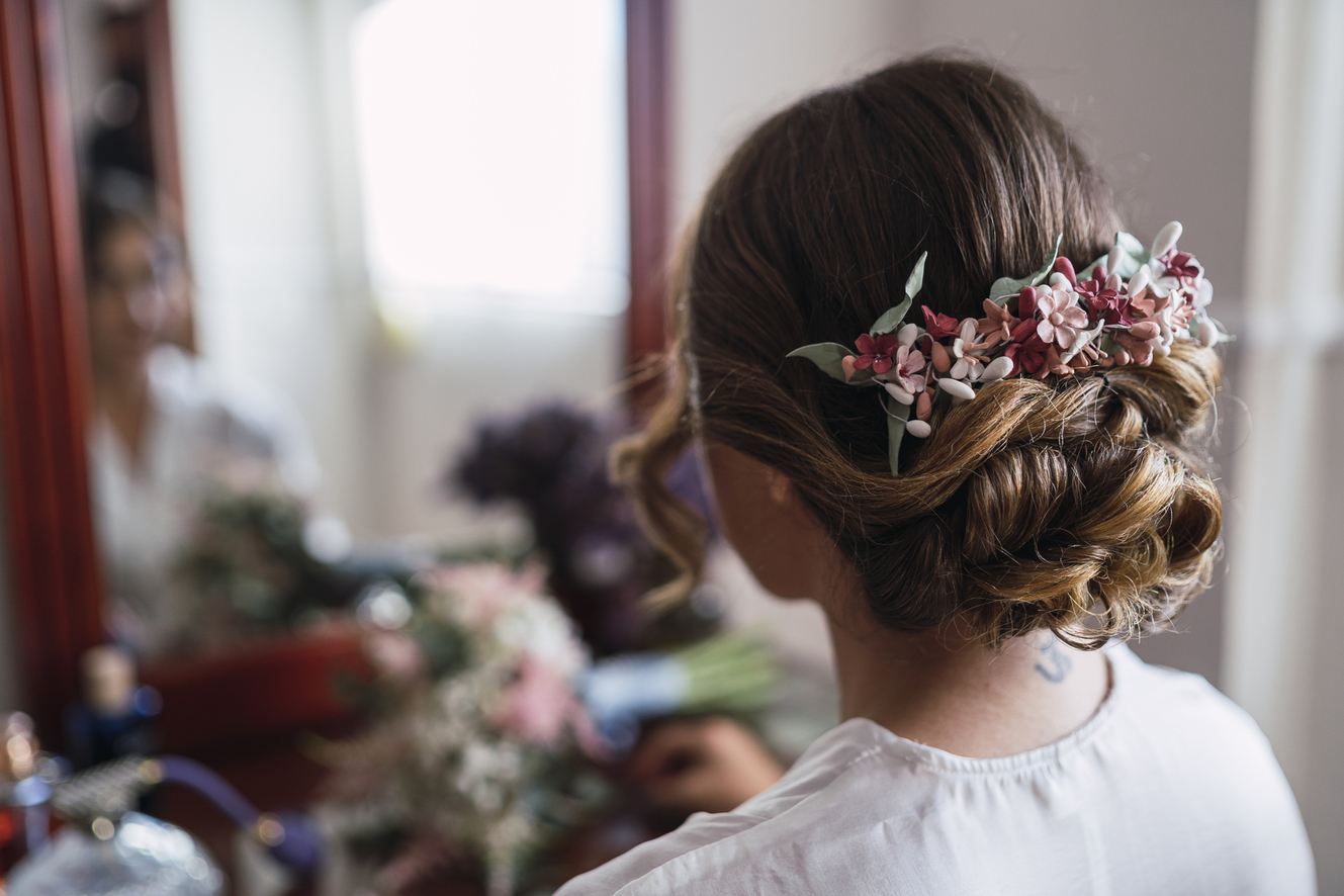 beautiful-bride-preparing-wedding